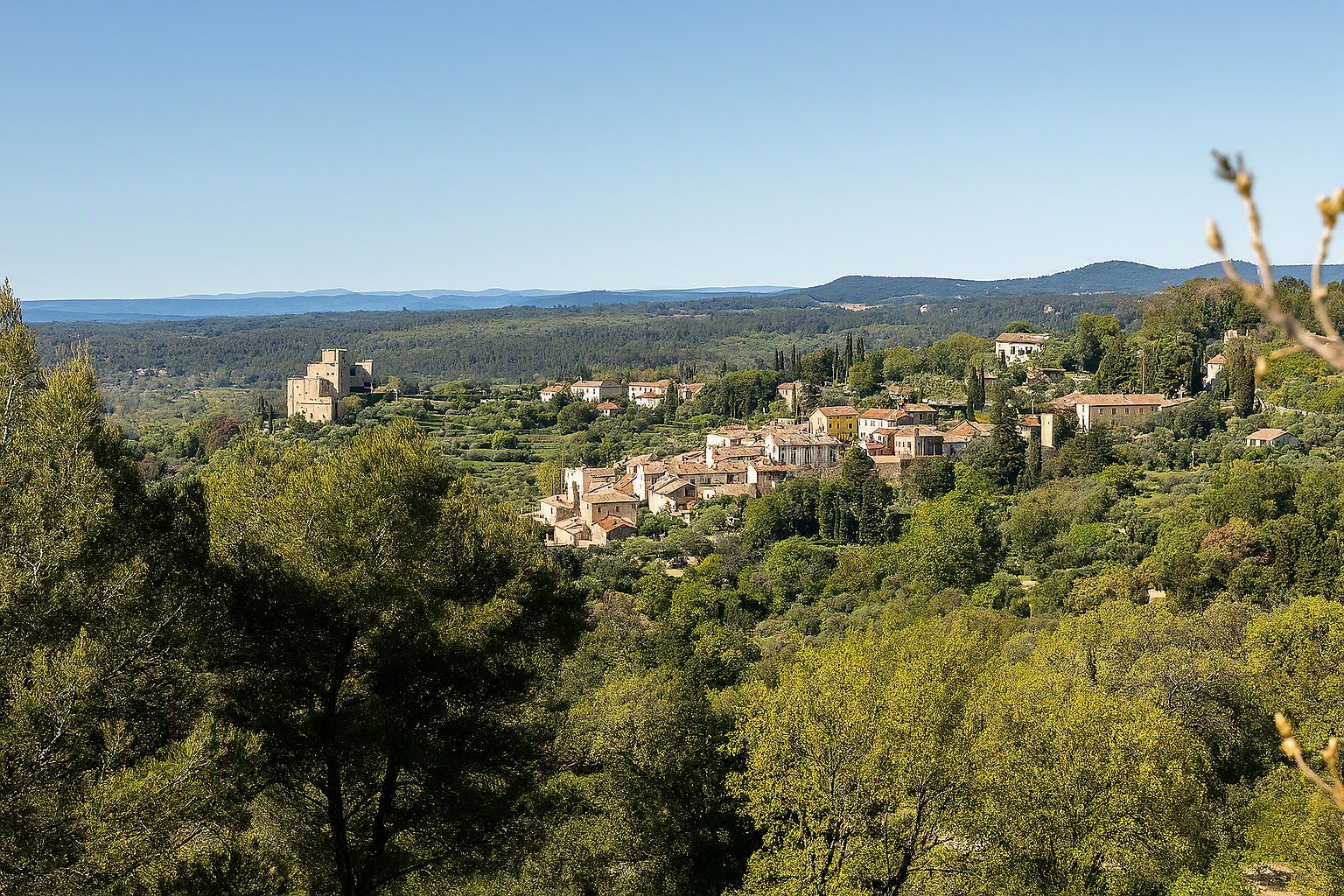 Le village perché de Tourrettes